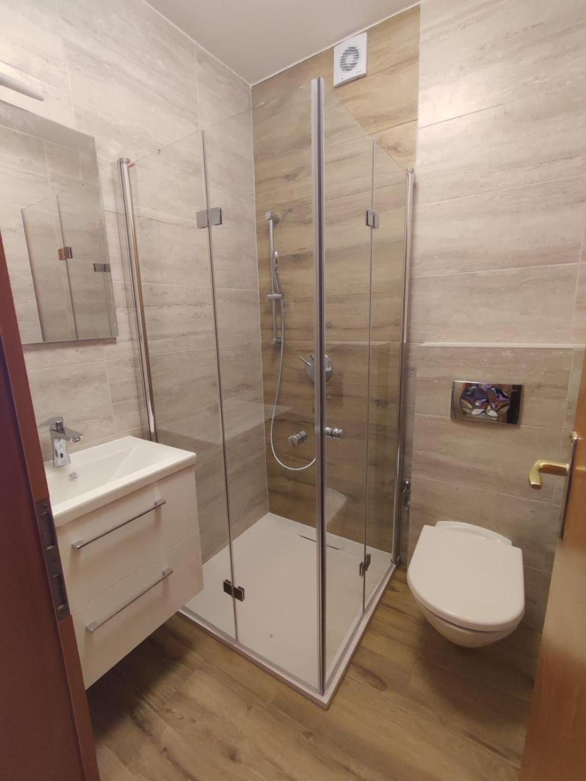 Hektorovic Poolside Apartments Bol Zimmer foto